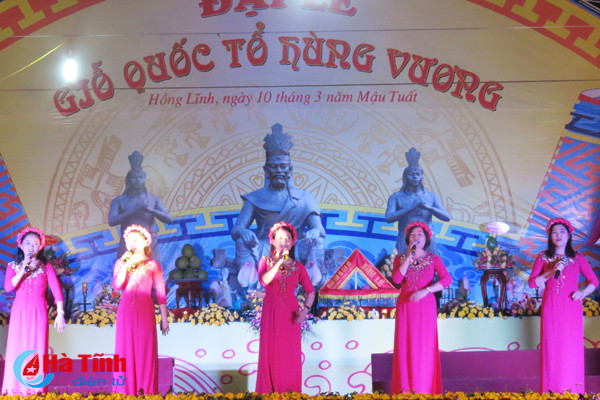 dac sac dem hoi tieng hat tu coi nguon