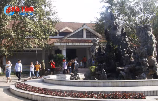 photo 3 ngay nghi le nga ba dong loc don hon 12 000 luot du khach