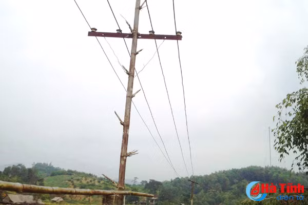 duong day dien co mot khong hai o son tho