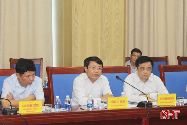 afd luon dong hanh voi ha tinh trong du an cai thien co so ha tang do thi