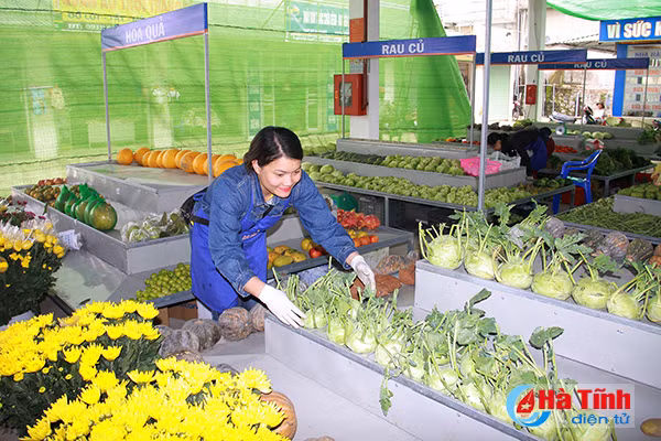 cho hong son la giang ket noi dau ra nong san sach