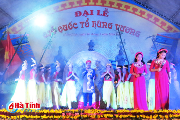 dac sac dem hoi tieng hat tu coi nguon