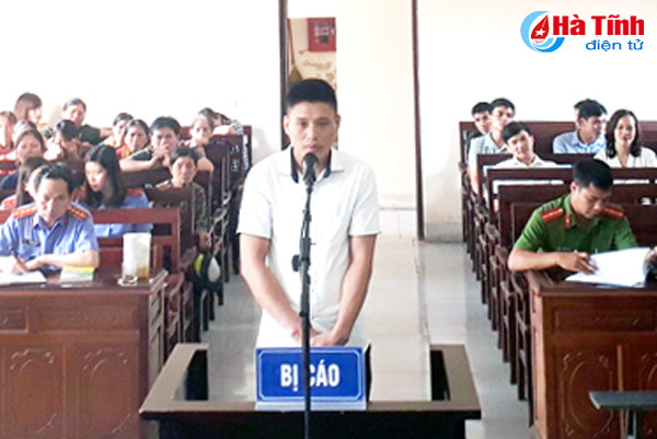 mua ma tuy ve dung roi cat ban cho con nghien kiem loi