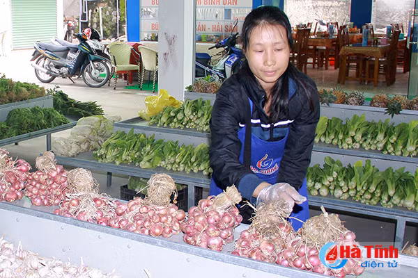 cho hong son la giang ket noi dau ra nong san sach