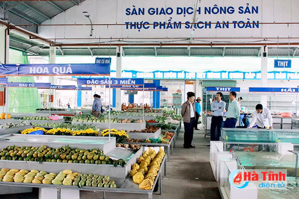 cho hong son la giang ket noi dau ra nong san sach