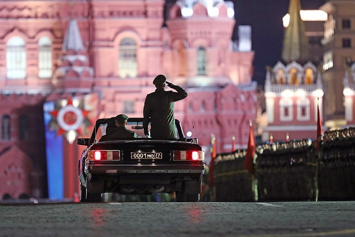 anh quan doi nga tong duyet cho le dieu binh mung ngay chien thang