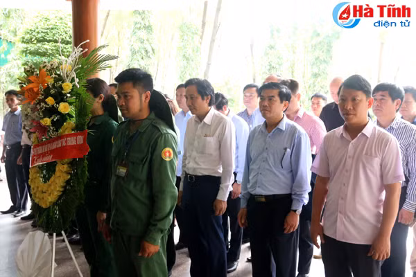 thu truong bo noi vu dang huong tai khu di tich nga ba dong loc
