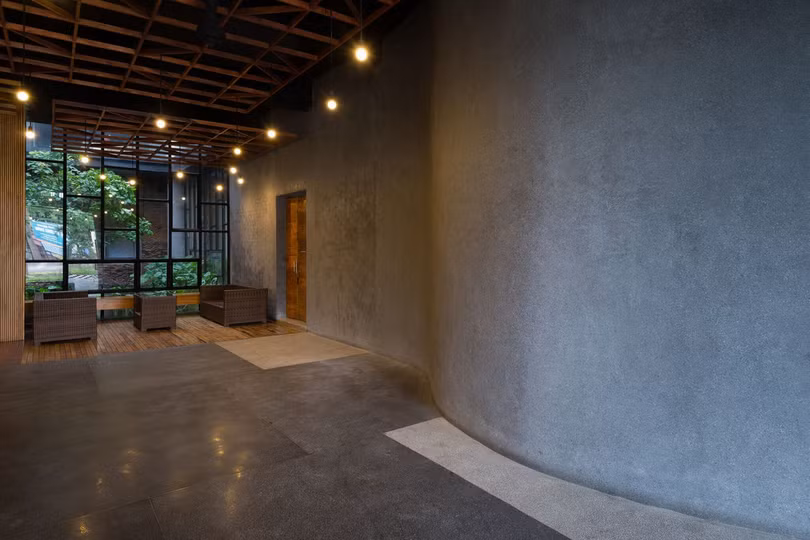 khach san o trung tam thanh vinh noi bat tren bao nuoc ngoai