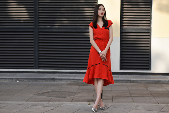 5 kieu trang phuc xay dung net hien dai cho nang van phong