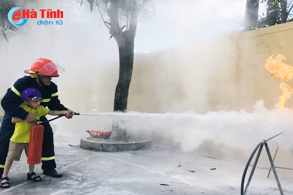 be mam non hoc cach thoat hiem khi co hoa hoan