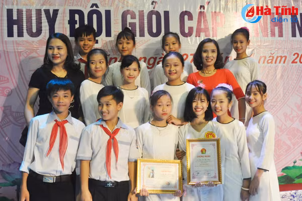 co be hat tieu gianh giai nhat chi huy doi gioi cap tinh