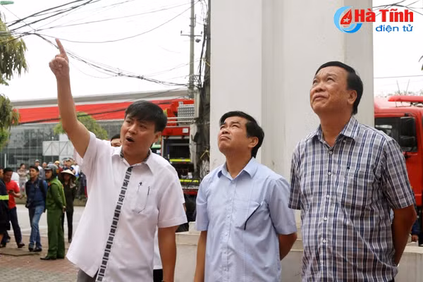 Toàn cảnh vụ cháy tại Karaoke Kingdom Club