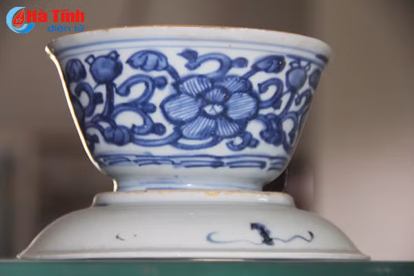 “Choáng ngợp” trước kho tàng đồ cổ vô giá ở TP Hà Tĩnh