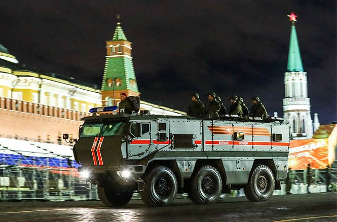nga lo dien dan vu khi se xuat hien trong le dieu binh ngay chien thang