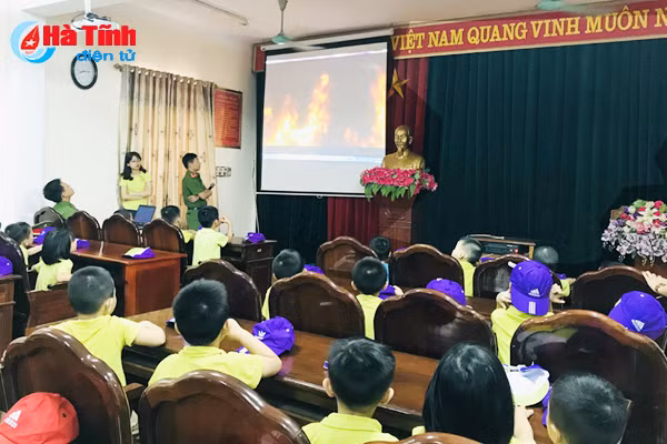 be mam non hoc cach thoat hiem khi co hoa hoan