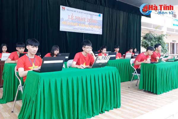 hon 11 000 hs sv huong ung thi tim hieu 50 nam chien thang dong loc