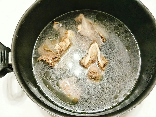 nghi le an nhieu thit ca roi me dai ca nha sup hai san thom ngot nhe bung