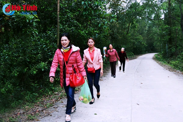 Photo: Độc đáo ngôi chùa nằm trong hang đá ở Hà Tĩnh