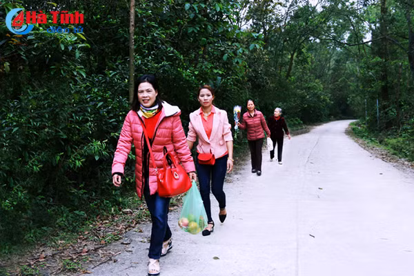 Photo: Độc đáo ngôi chùa nằm trong hang đá ở Hà Tĩnh