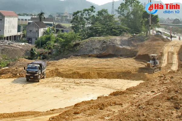 dau tu 49 ty dong chinh trang do thi vu quang