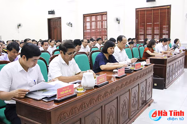 can su chi dao thong nhat trong cong tac kiem tra giam sat dang