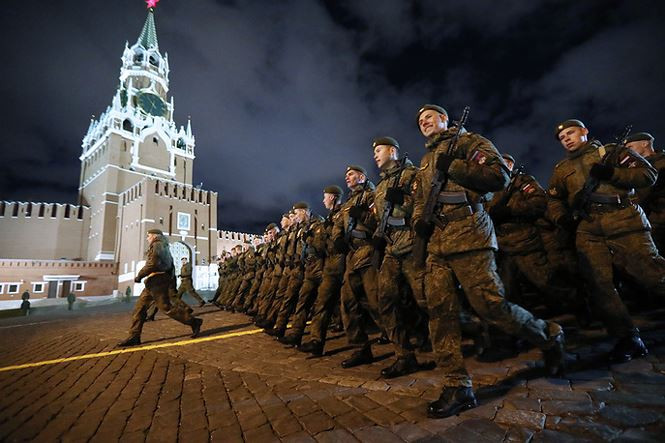 nga lo dien dan vu khi se xuat hien trong le dieu binh ngay chien thang