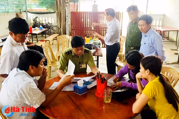 huong khe xu phat 4 co so vi pham ve sinh an toan thuc pham