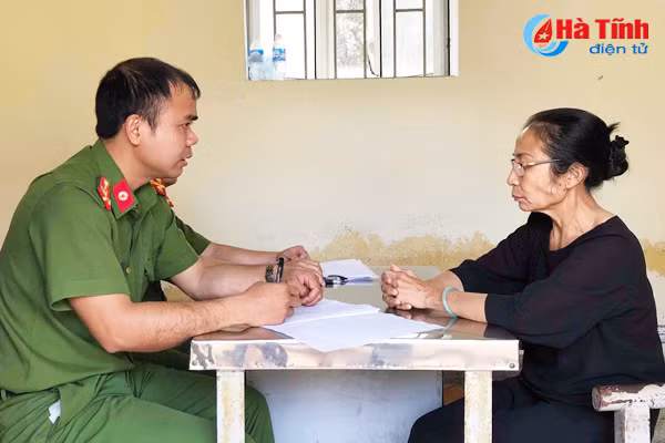 Bắt bà Mai Thùy Linh lợi dụng từ thiện tại Hà Tĩnh lừa đảo chiếm đoạt tài sản