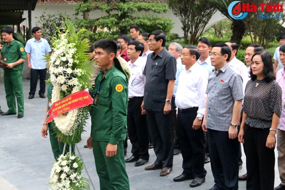 pho thu tuong chinh phu vuong dinh hue dang huong tai nga ba dong loc