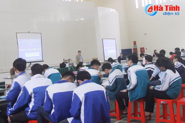 520 hoc sinh ha tinh du ky thi hoc sinh gioi tinh lop 9