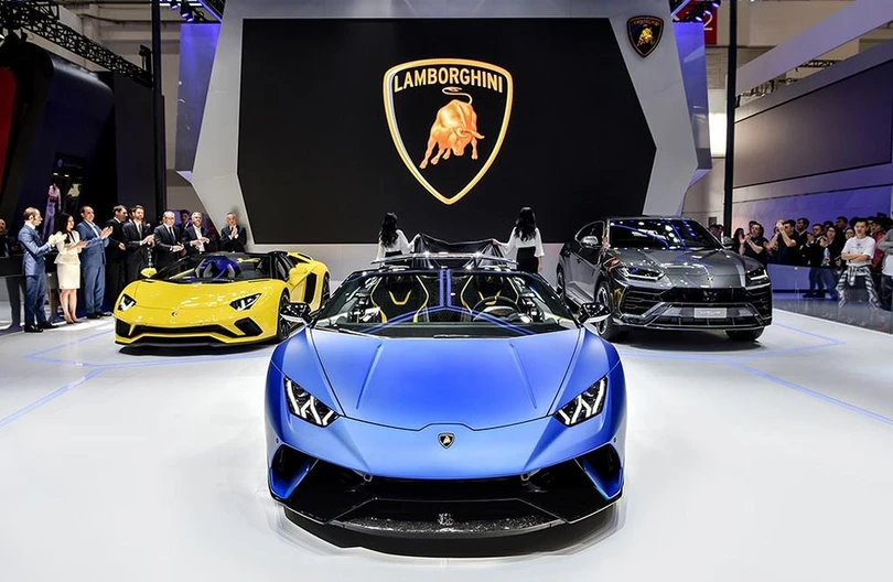 lamborghini huracan performante spyder lan dau ra mat chau a