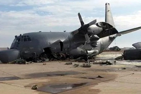 roi may bay o lybia khien 3 nguoi thiet mang