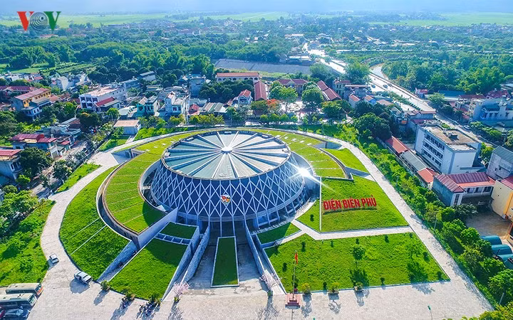 Ảnh: Ngắm sự đổi thay của Chiến trường Điện Biên Phủ từ trên cao