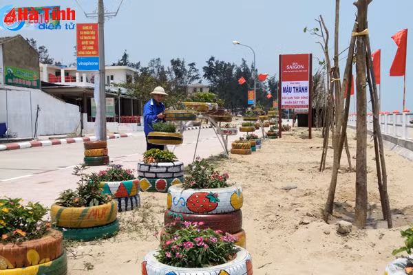 bien thach hai khoac ao moi don khach