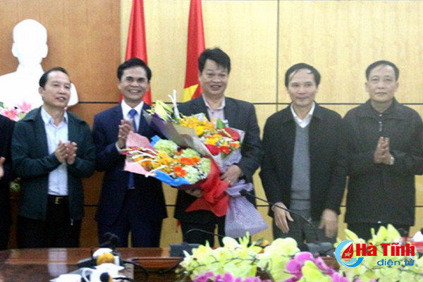 pgd so nn ptnt ha tinh lam pho van phong nong thon moi trung uong