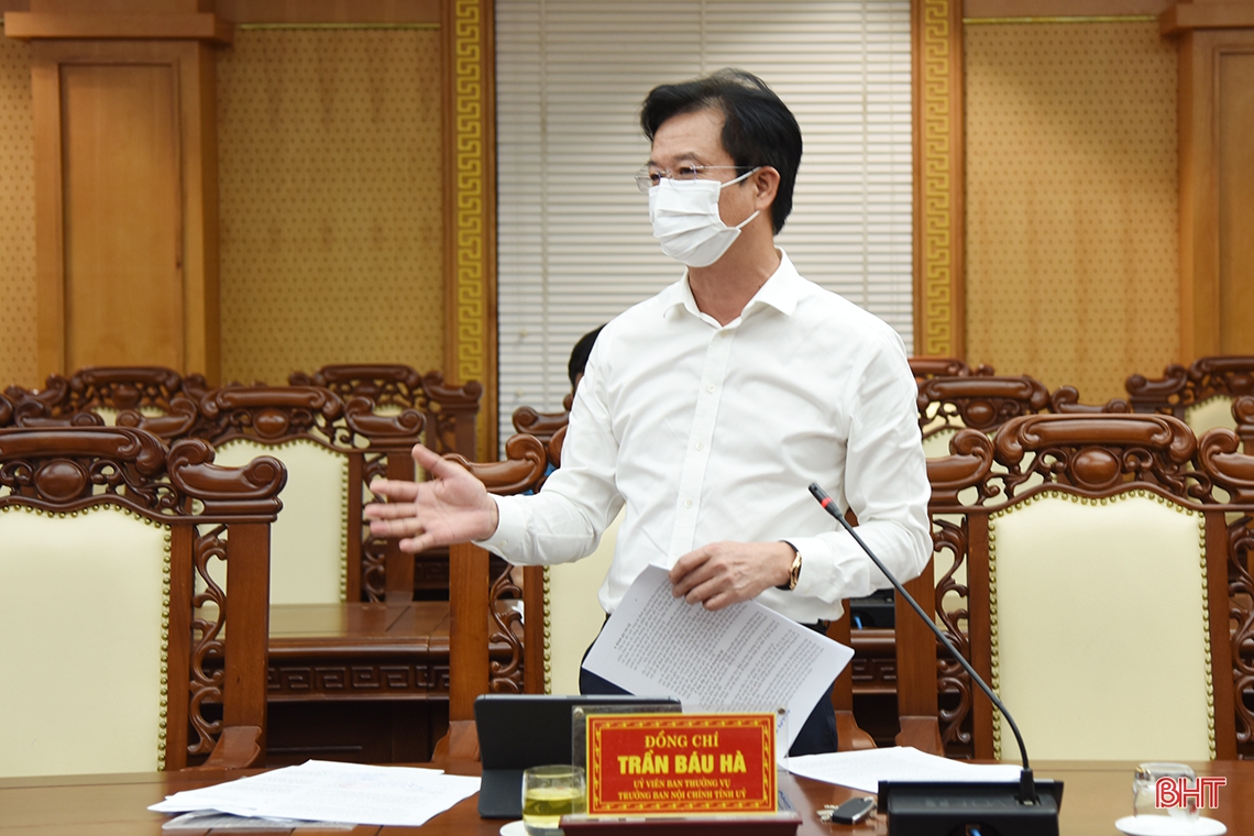 Xây dựng đội ngũ cán bộ Hà Tĩnh có năng lực, trách nhiệm, đáp ứng yêu cầu phát triển của tỉnh
