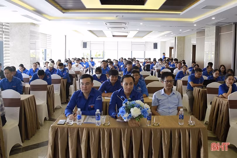 Hướng dẫn kỹ năng bán hàng trên sàn thương mại điện tử cho 160 thanh niên Hà Tĩnh