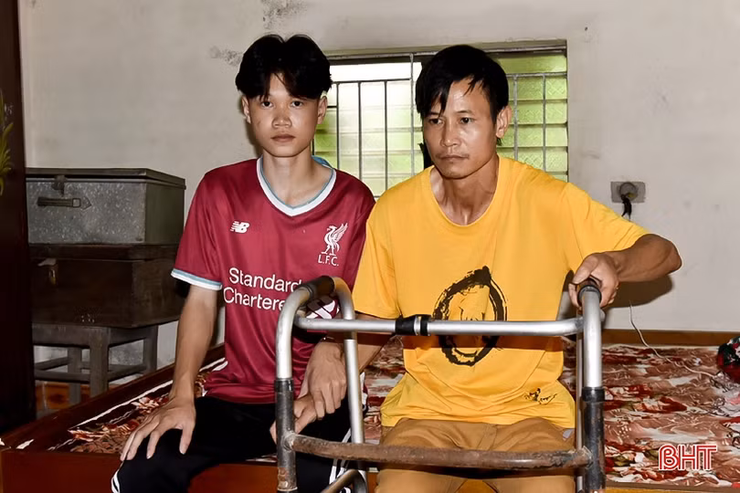 MS2214: Mẹ mất, bố tàn phế, nam sinh khó theo đuổi ước mơ đại học