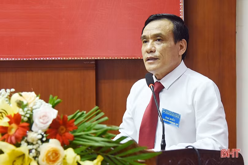 Đại hội chi bộ điểm tại Đảng bộ Trường Chính trị Trần Phú