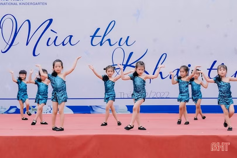 Hơn 500 học sinh Trường Mầm non Trung Kiên vui khai giảng năm học mới