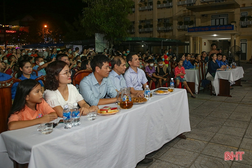 Đêm hội trăng rằm ở Bệnh viện Phục hồi chức năng Hà Tĩnh 