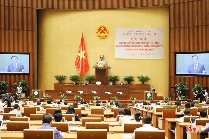 Đại biểu Quốc hội Hà Tĩnh thảo luận góp ý về Luật Thanh tra