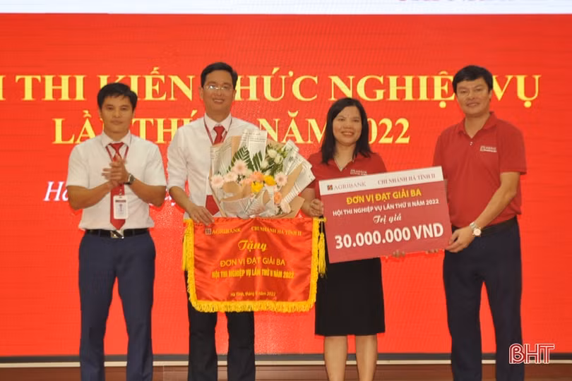 Agribank Chi nhánh Hà Tĩnh II tổ chức hội thi kiến thức nghiệp vụ năm 2022