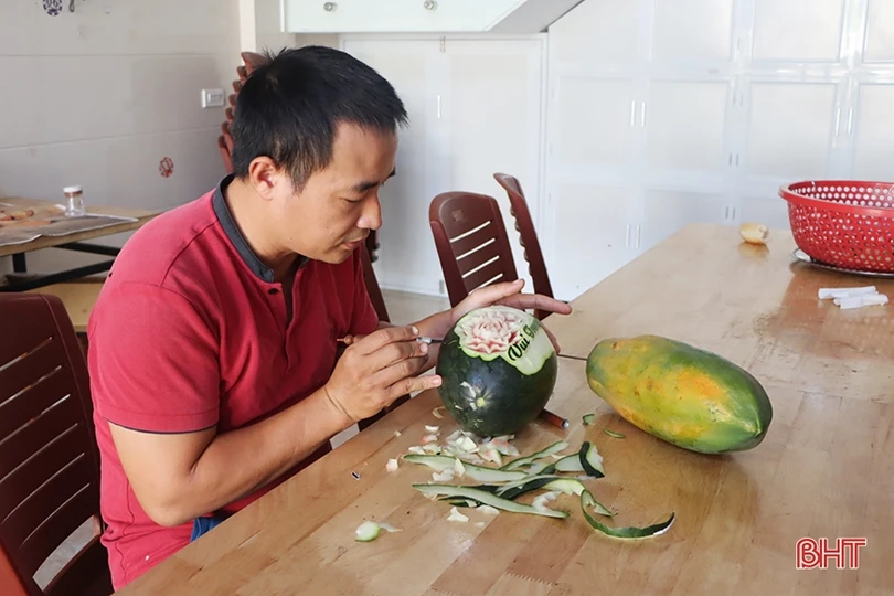 Dịch vụ mâm cỗ Trung thu ở Hà Tĩnh tất bật trả đơn cho khách