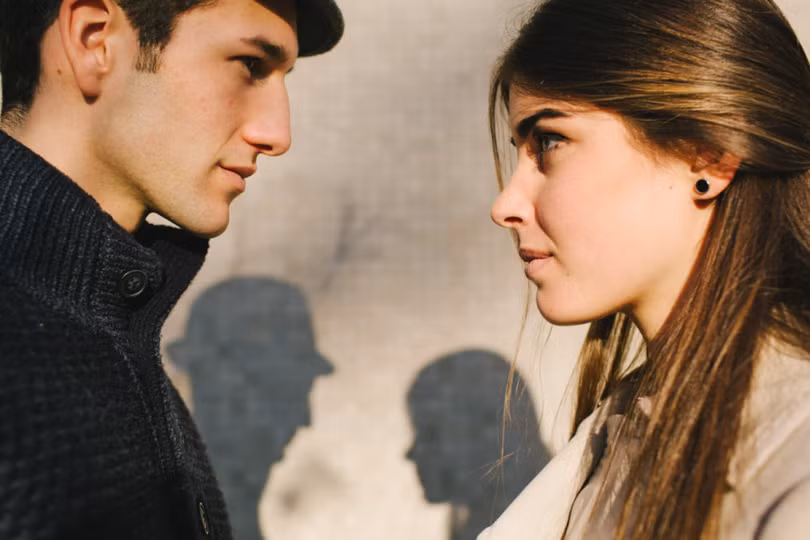 6 bí mật phụ nữ thông minh không nói với chồng