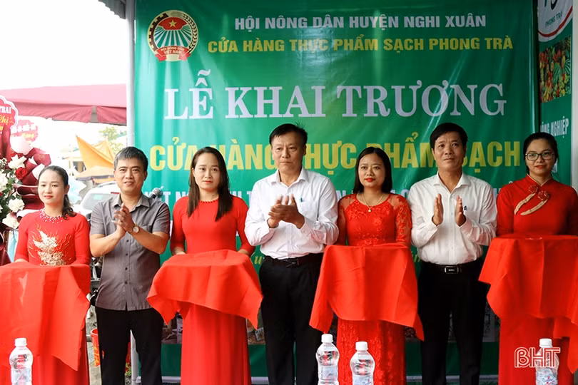 Khai trương cửa hàng thực phẩm sạch tại Nghi Xuân