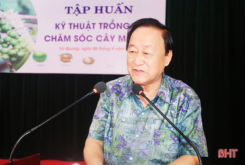 Người dân Vũ Quang được tiếp cận kỹ thuật trồng, chăm sóc Mắc ca