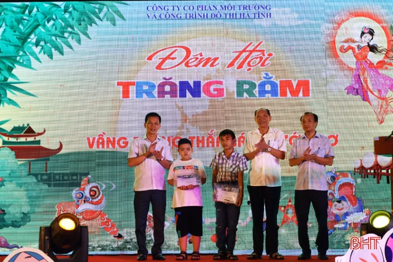 Các đơn vị, địa phương tổ chức Tết Trung thu cho các cháu thiếu nhi