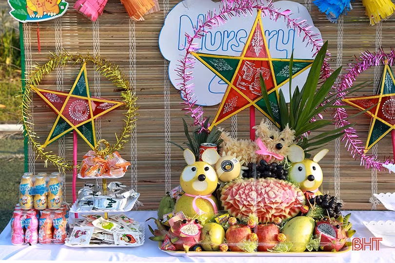 Học sinh ischool Hà Tĩnh hào hứng với đêm hội trăng rằm