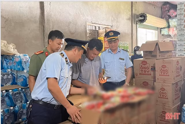 Xử phạt 16 triệu đồng cơ sở kinh doanh hạt nêm giả mạo nhãn hiệu ở Thạch Hà